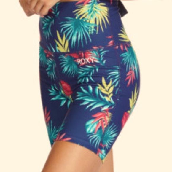 Roxy Kaileo High-Rise Sports Shorts Blue Size S - 78% POLYESTER, 22% Elastane - Picture 1 of 7